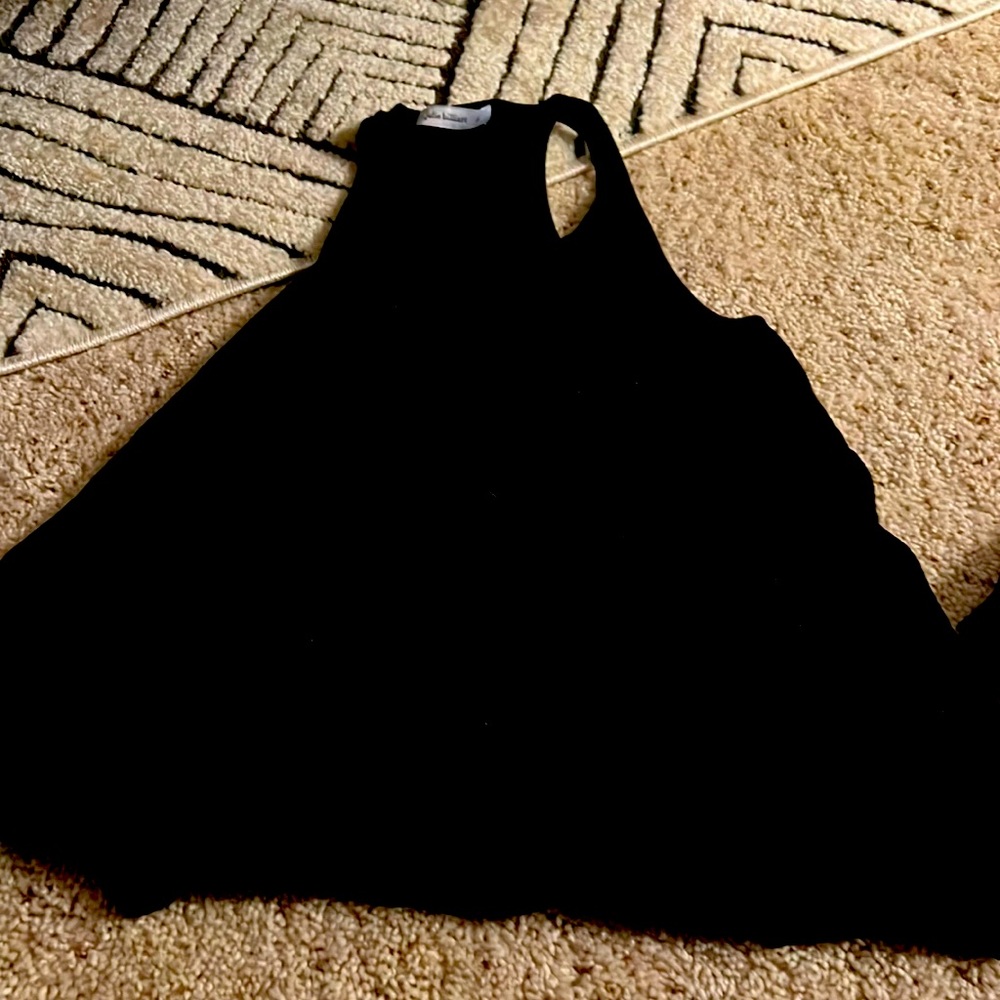 Black flowy tank